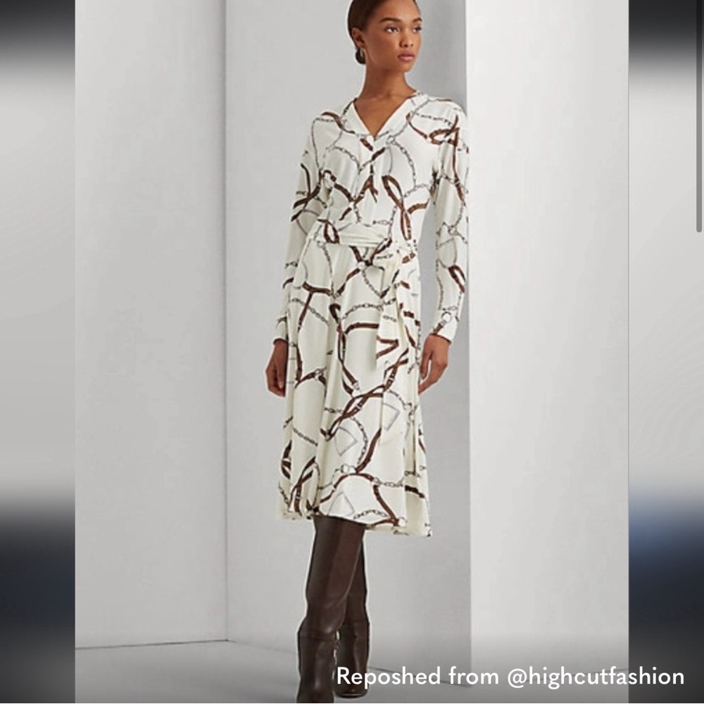 Elegant Chain Print Dress